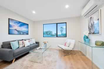 5/11 Hereford Street, Te Atatu Peninsula