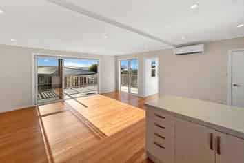 Auckland - Address withheld
