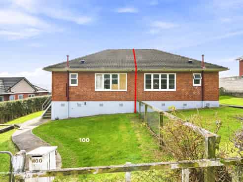 100 District Road, Green Island