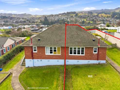 102 District Road, Green Island