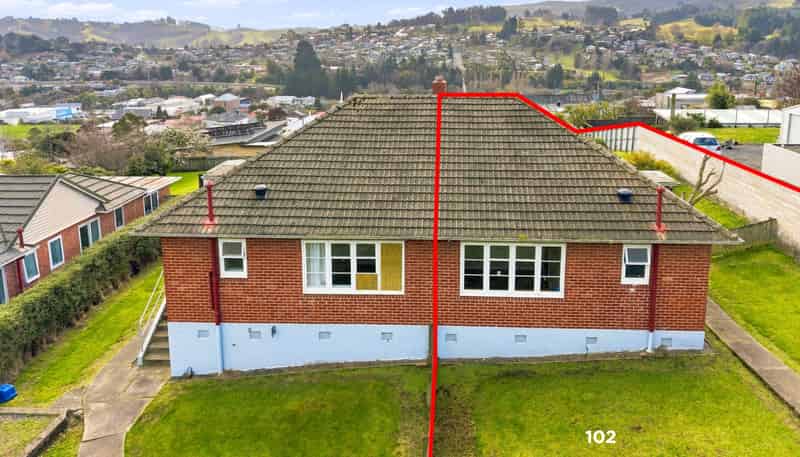 102 District Road, Green Island