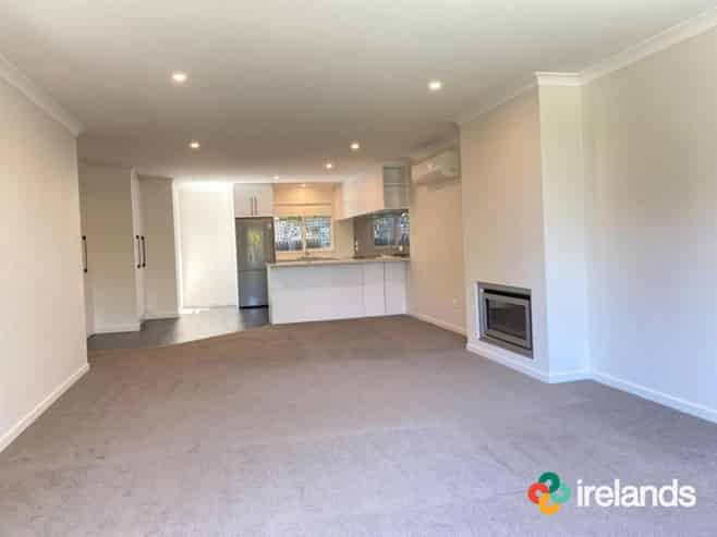 A/8 Holmwood Road, Merivale