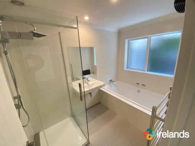 A/8 Holmwood Road, Merivale