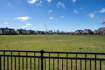 2/49 Pengover Avenue, Cambridge