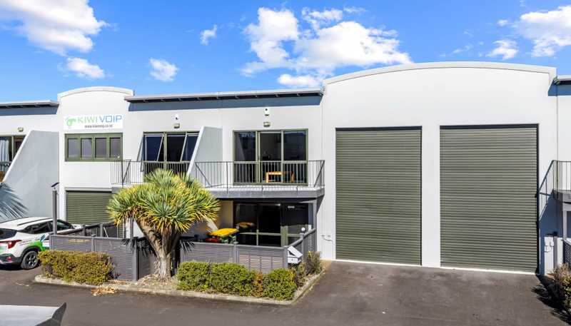 Unit 4/14 Airborne Road, Rosedale