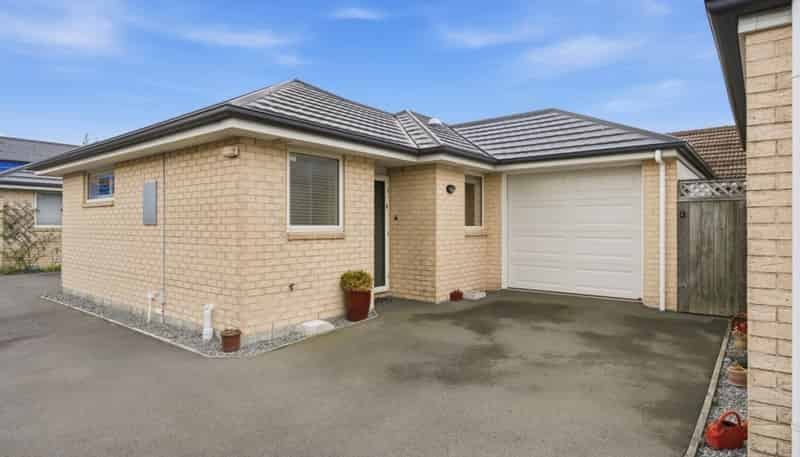 2/24 Nicholls Road, Halswell