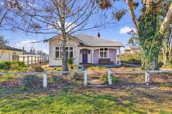 10 Williams Street, Otane