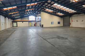 Large Seaview Industrial Opportunity