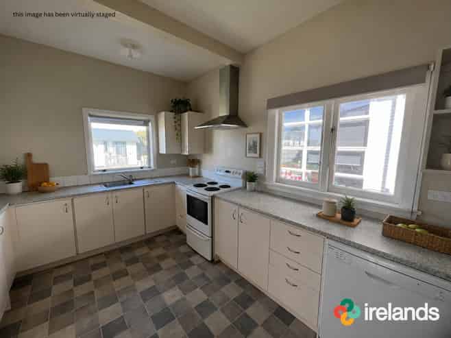 576 Worcester Street, Linwood