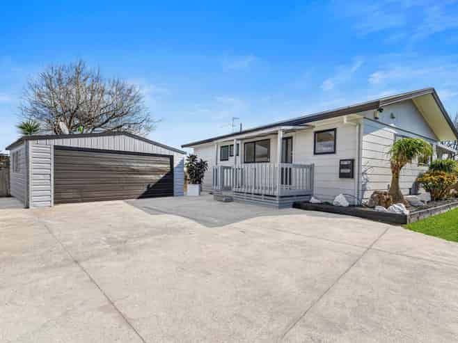 85 Redcrest Avenue, Papakura