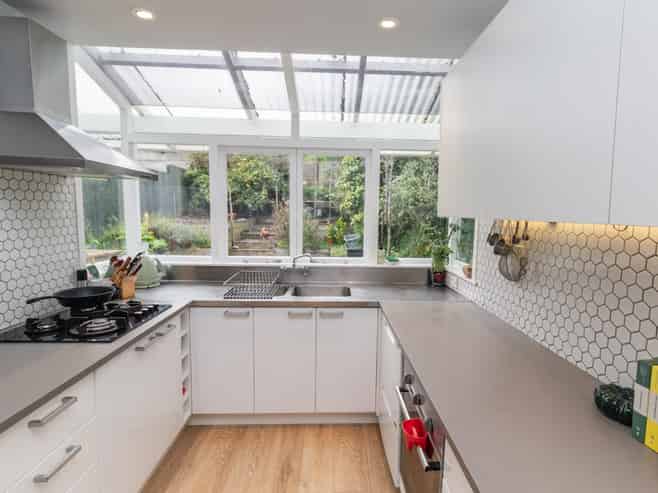 11 Liardet Street, Vogeltown