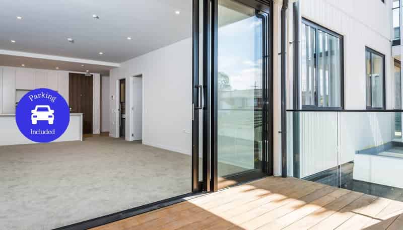 103/8B Lake Pupuke Drive, Takapuna