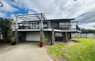 17A Buffalo Beach Road, Whitianga