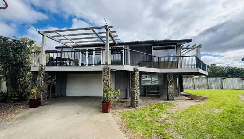 17A Buffalo Beach Road, Whitianga