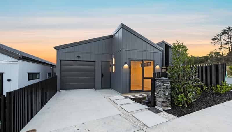 4 Moko Road, Orewa