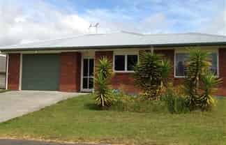 37 Hartis Avenue, Huntly