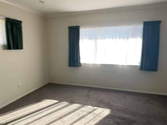 37 Hartis Avenue, Huntly