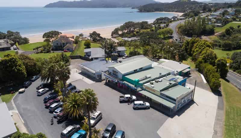 8-16 Coopers Drive, Coopers Beach