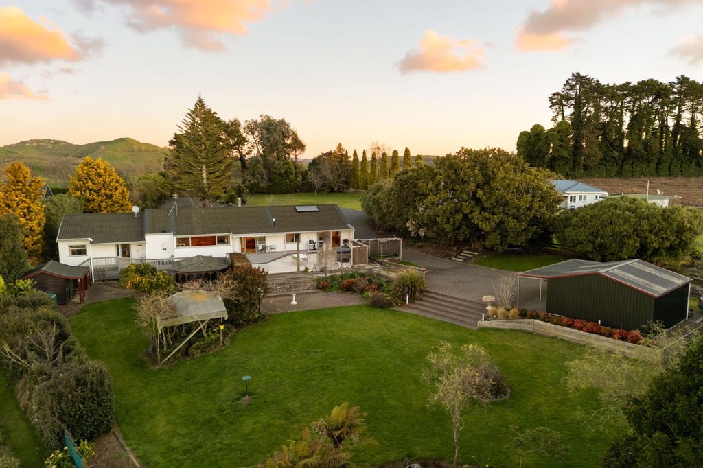 Refreshed, and Ready. Rural Bliss, Urban Ease 2