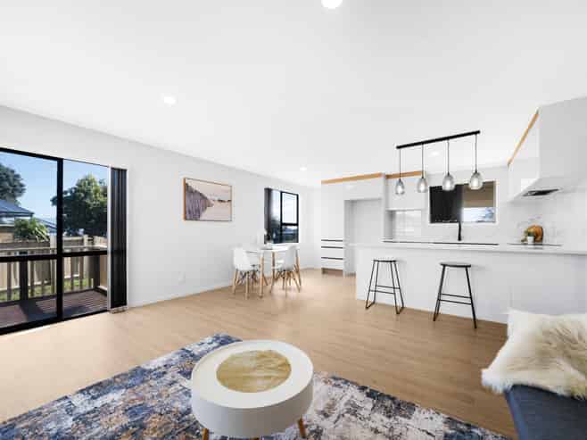 14 Mcgreal Place, Clendon Park