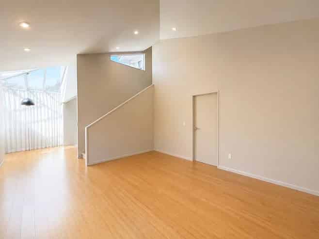 2/14 Taharoto Road, Takapuna