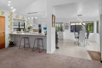 386 Otaika Valley Road, Otaika