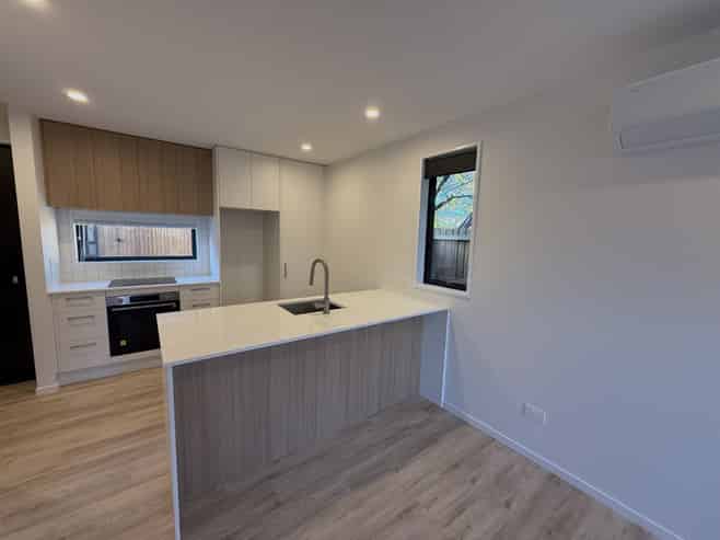 3/120 Peverel Street, Riccarton