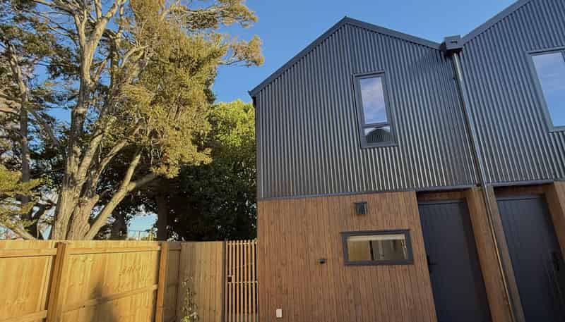 3/120 Peverel Street, Riccarton