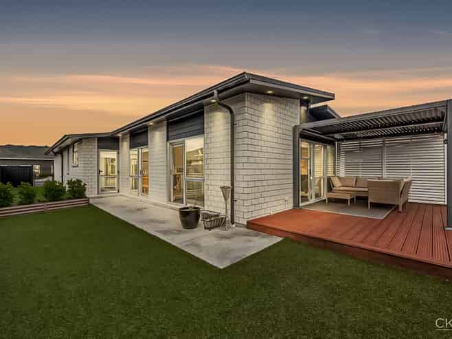 14 Passchendaele Grove, Trentham