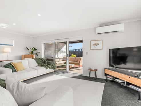 14 Passchendaele Grove, Trentham