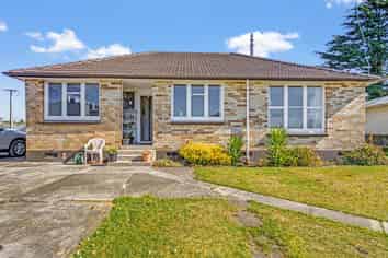11 Brookland Road, Western Heights