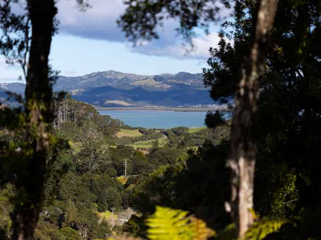 37 Wairakau Road, TOTARA NORTH