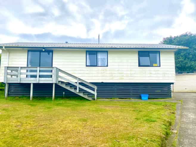 5 Crystal Place, Pukehangi