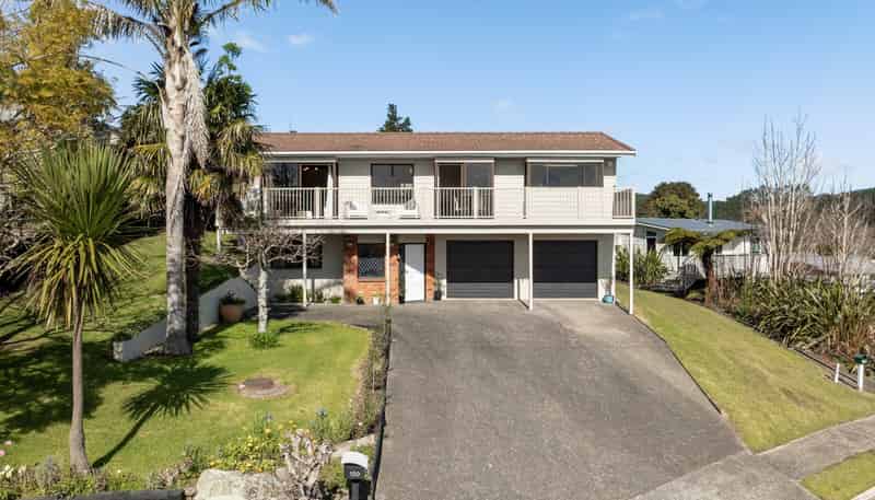 100 Tobie Place, Whangamata