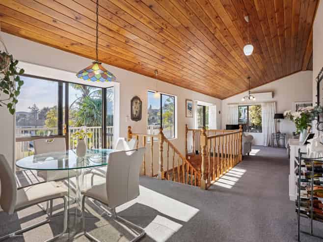 100 Tobie Place, Whangamata
