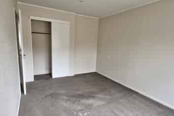 7 Linnet Place, Mangere East