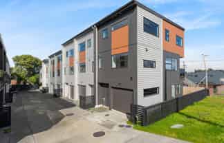 1/37 Hillside Road, Mount Wellington