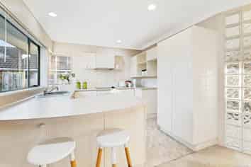 2/29 Crescent Hills Court, Northpark