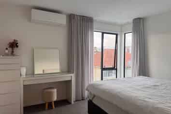 30C Range View Road, Mount Albert