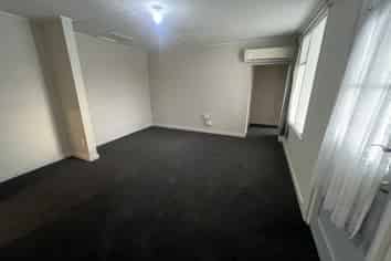 2/14 Allens Road, Ashburton