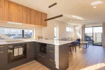 20/50 Broadway Parade, ROLLESTON
