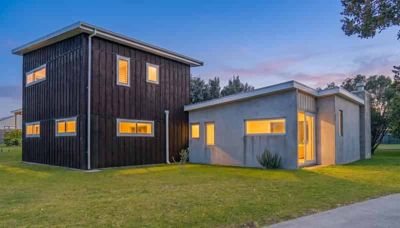  111 Kauri Crescent, Matarangi