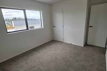 97 Otuwairoa Esplanade, Opaheke
