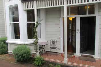 35B Grant Road, Thorndon