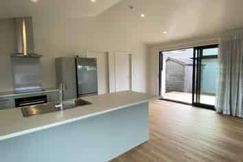 64 Austin Road, Maunu