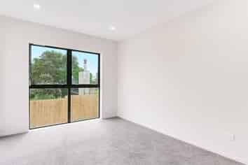 Auckland - Address withheld