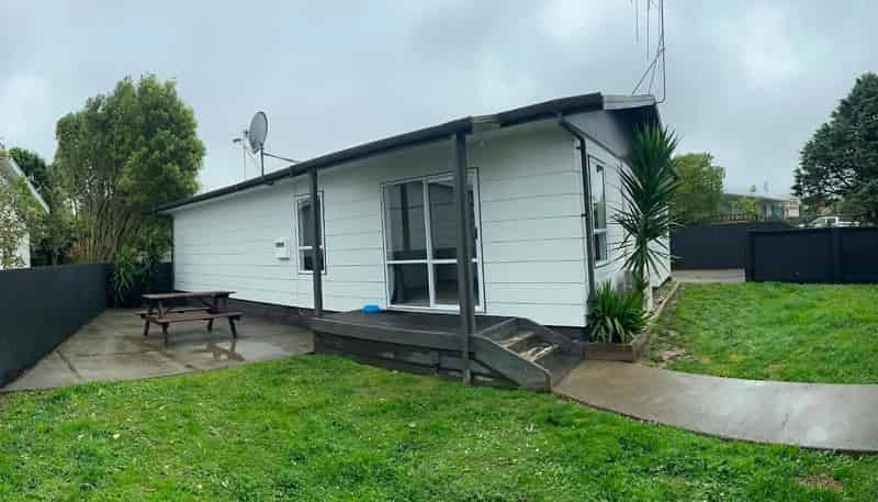 13 Guy Avenue, Levin