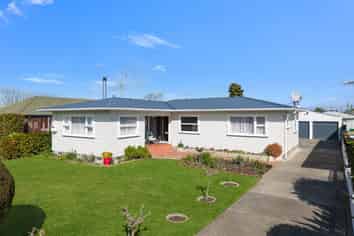 15 Caxton Street, Onekawa