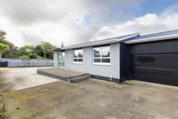 56B Kapiti Road, PARAPARAUMU