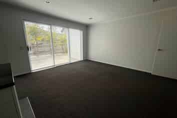 5 Moores Road, Silverdale